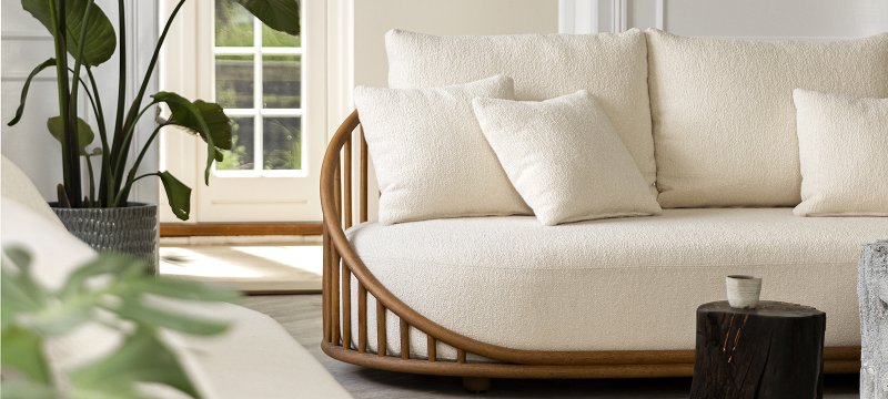 Conçue par le studio danois Norm Architects, la collection de mobilier intérieur CASK d'Expormim allie artisanat et confort premium